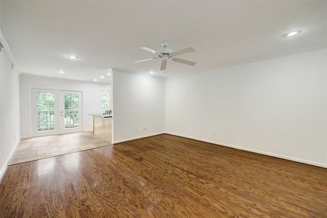 8277 Kingsbrook Road 254, Houston, TX 77024