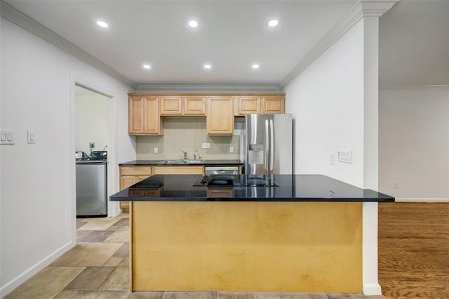 8277 Kingsbrook Road 254, Houston, TX 77024