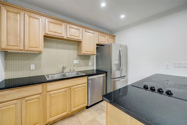 8277 Kingsbrook Road 254, Houston, TX 77024