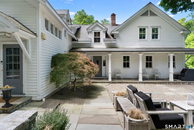159 Newtown Turnpike, Weston, CT 06883