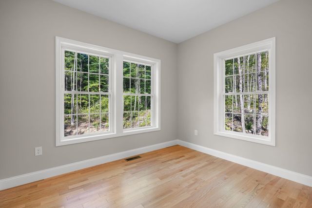 Lot 23 Falcon Ridge Road, Milford, NH 03055