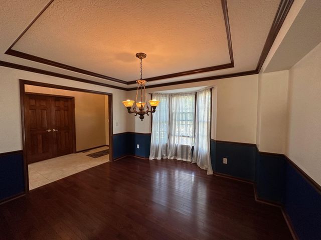 4358 Donald Drive, Hilliard, OH 43026
