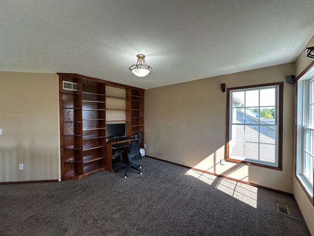 4358 Donald Drive, Hilliard, OH 43026