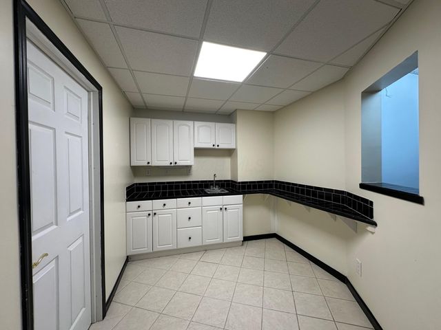 4358 Donald Drive, Hilliard, OH 43026