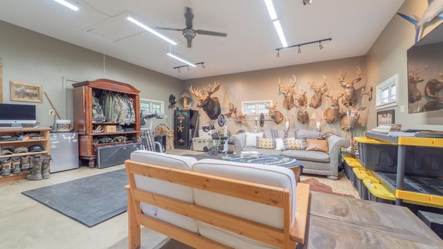 3911 W 107th Lane, Crown Point, IN 46307