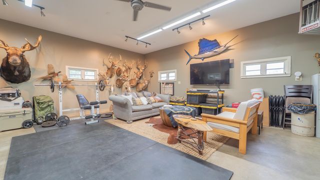 3911 W 107th Lane, Crown Point, IN 46307