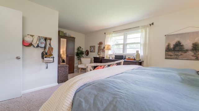 3911 W 107th Lane, Crown Point, IN 46307
