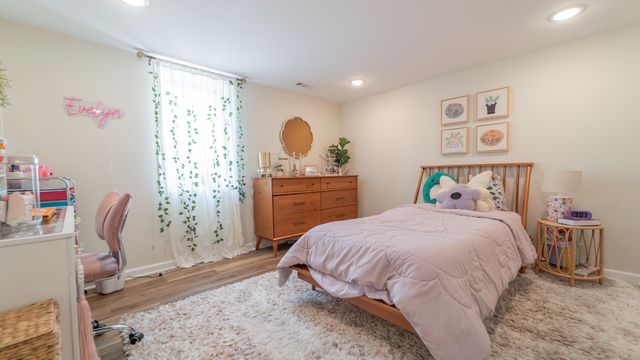 3911 W 107th Lane, Crown Point, IN 46307
