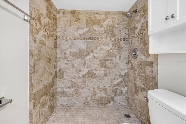 5820 N CHURCH AVENUE 239, Tampa, FL 33614