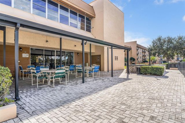 5820 N CHURCH AVENUE 239, Tampa, FL 33614