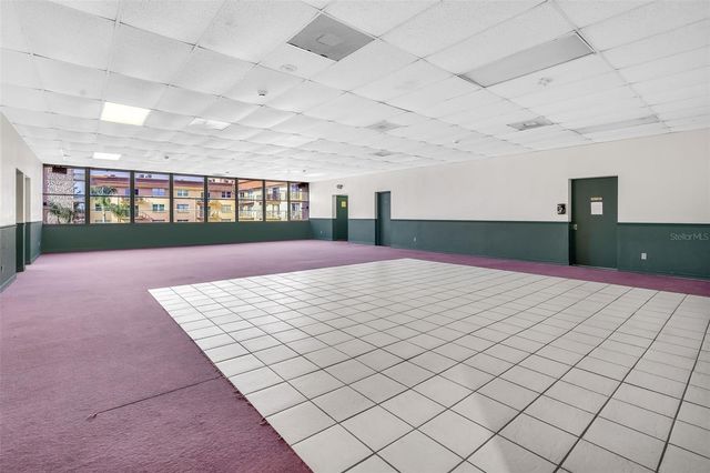 5820 N CHURCH AVENUE 239, Tampa, FL 33614