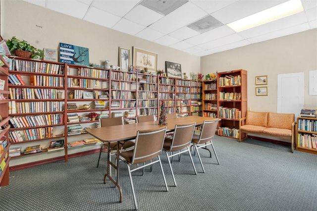 5820 N CHURCH AVENUE 239, Tampa, FL 33614