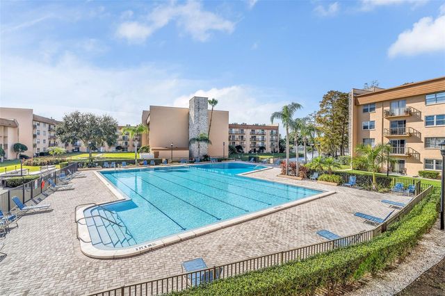 5820 N CHURCH AVENUE 239, Tampa, FL 33614