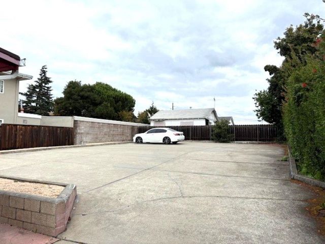 19942 Lake Chabot, Castro Valley, CA 94546