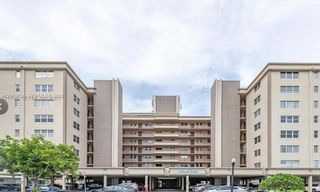 1811 Jefferson Street 210, Hollywood, FL 33020