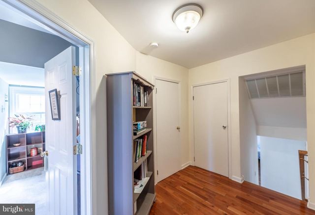 22 SALISBURY LN, Malvern, PA 19355