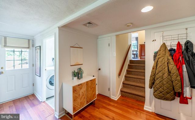 22 SALISBURY LN, Malvern, PA 19355