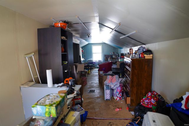 2728 Crescent Avenue, Fort Wayne, IN 46805