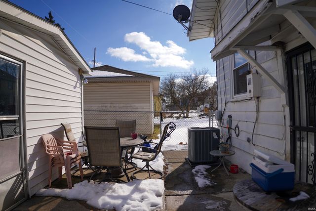 2728 Crescent Avenue, Fort Wayne, IN 46805