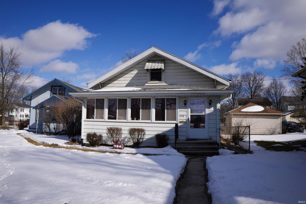 2728 Crescent Avenue, Fort Wayne, IN 46805