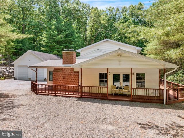 852 HUNTERS RD, Mohnton, PA 19540
