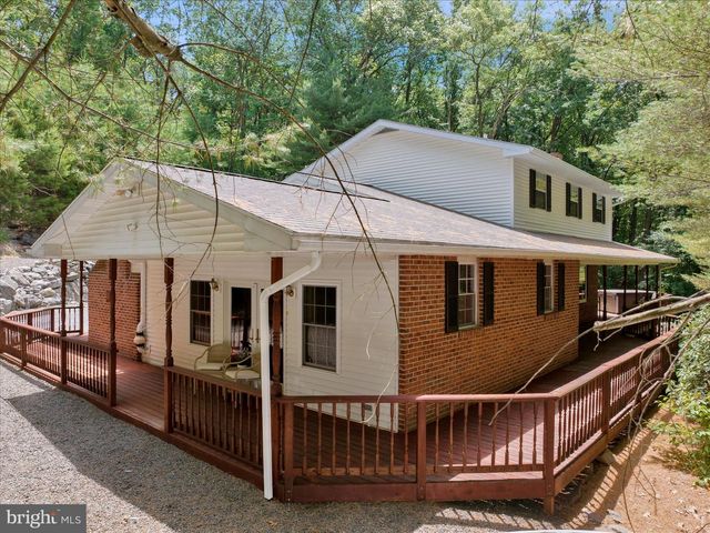 852 HUNTERS RD, Mohnton, PA 19540