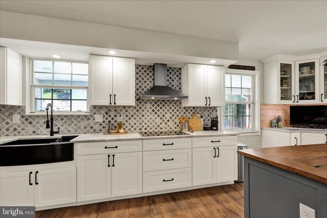 852 HUNTERS RD, Mohnton, PA 19540