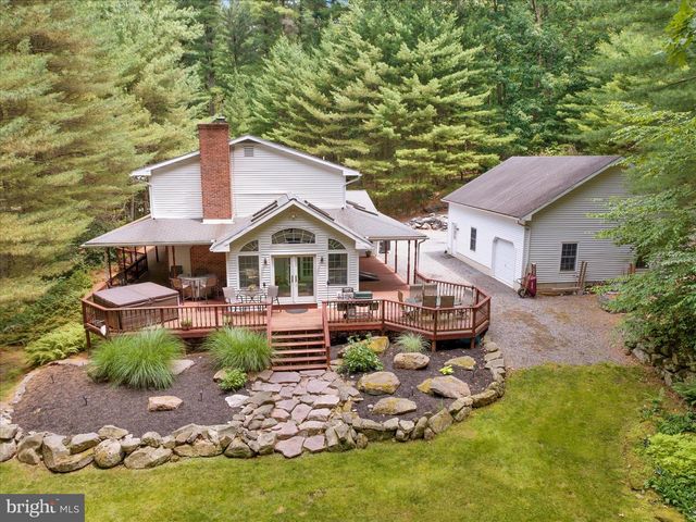 852 HUNTERS RD, Mohnton, PA 19540