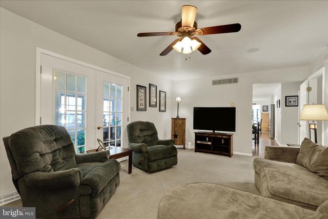 852 HUNTERS RD, Mohnton, PA 19540