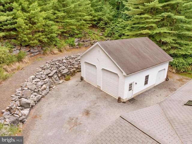 852 HUNTERS RD, Mohnton, PA 19540