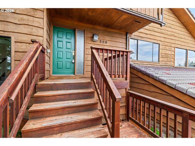 350 LOMA LINDA Ln, Eugene, OR 97405