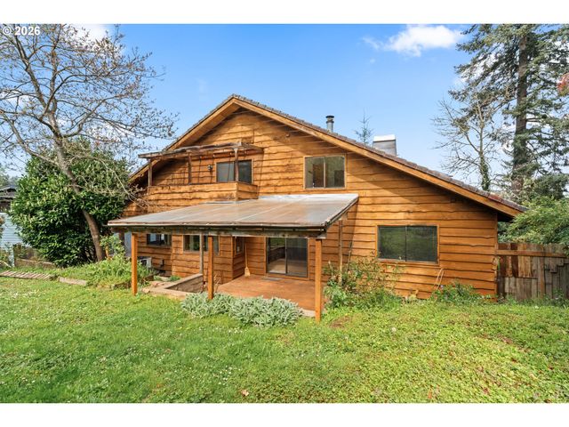 350 LOMA LINDA Ln, Eugene, OR 97405