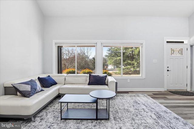 4435 FLINTSTONE RD, Alexandria, VA 22306