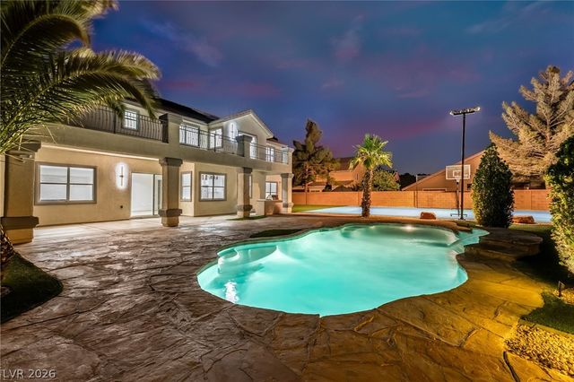 5841 Revital Court, Las Vegas, NV 89131