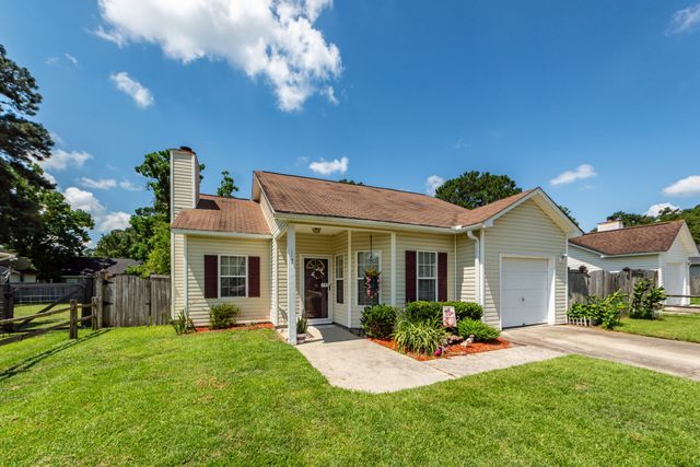 117 Coventry Road, Summerville, SC 29486