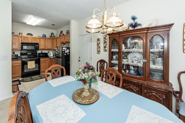 117 Coventry Road, Summerville, SC 29486
