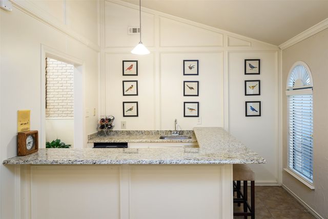 9115 Valley Chapel Lane, Dallas, TX 75220