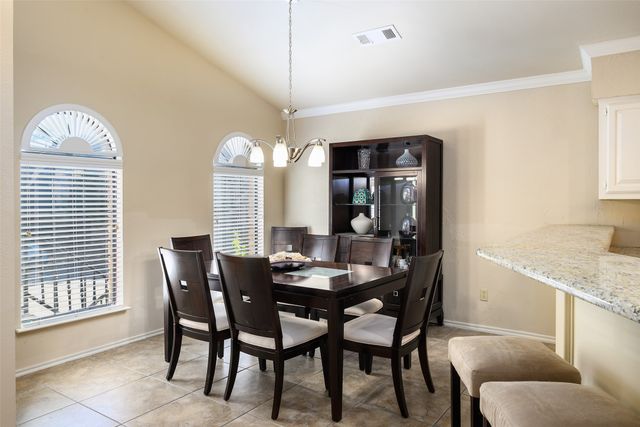 9115 Valley Chapel Lane, Dallas, TX 75220