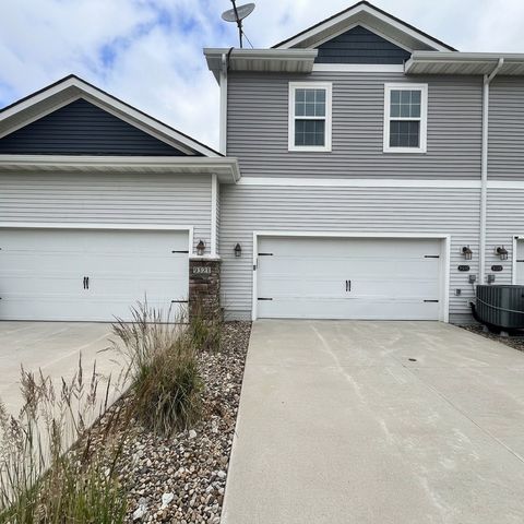 9315 Primo Lane, West Des Moines, IA 50266