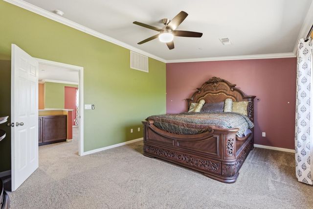 3609 Flint Avenue, Clovis, CA 93619