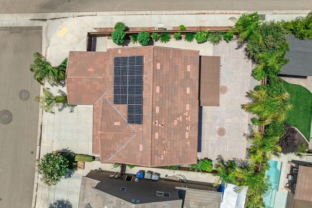 3609 Flint Avenue, Clovis, CA 93619