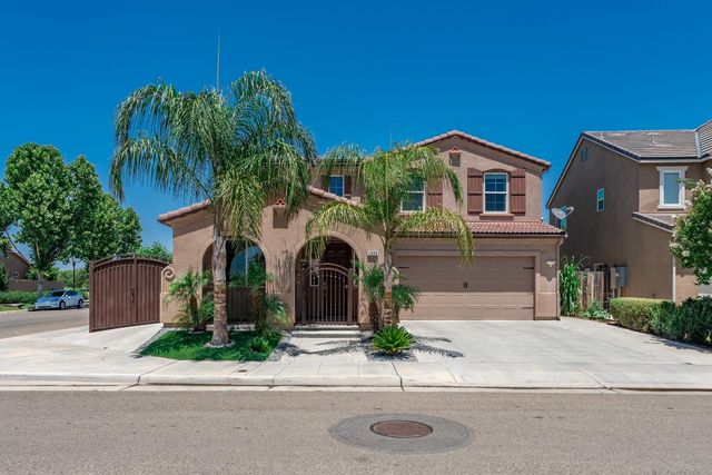 3609 Flint Avenue, Clovis, CA 93619