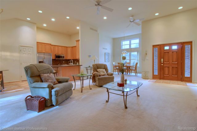 4717 Scots Way, Webster Township, MI 48130