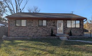 2225 Gilman Street, Garden City, MI 48135