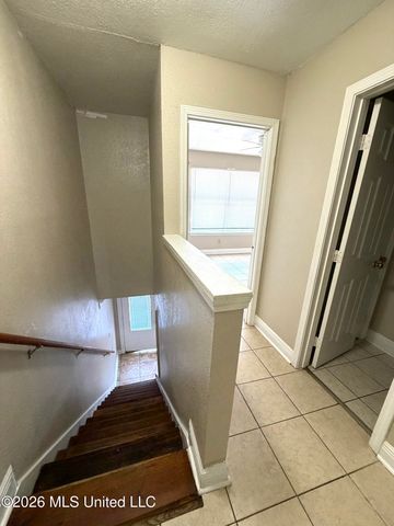 1701 18th Avenue, D, Gulfport, MS 39501