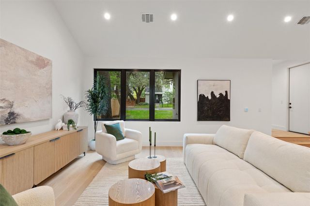 2611 Oak Crest Ave B, Austin, TX 78704