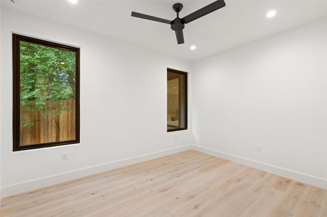 2611 Oak Crest Ave B, Austin, TX 78704