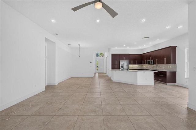 8681 Cathedral Peak Court, Boynton Beach, FL 33473