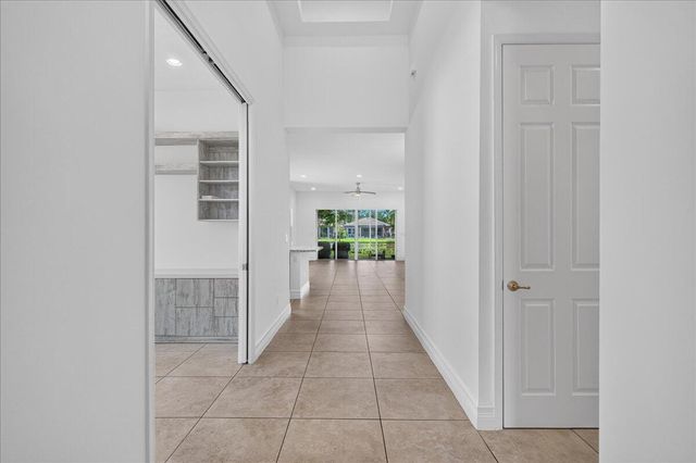 8681 Cathedral Peak Court, Boynton Beach, FL 33473