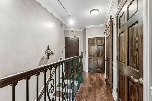 600 N KINGSBURY Street 101, Chicago, IL 60654
